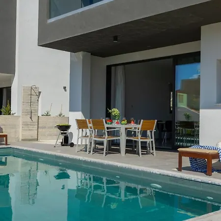 Yria, Walking Distance To Coral Bay Willa *